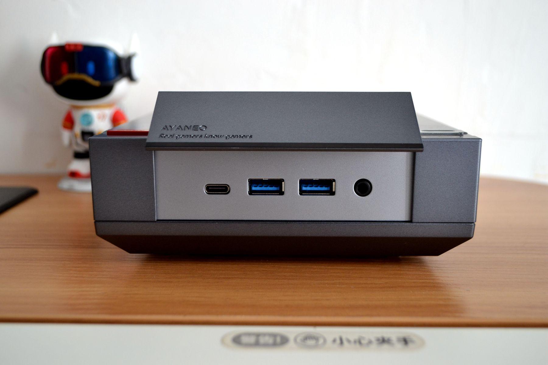 AYANEO Retro Mini PC AM02 迷你电脑主机评测：性能堪比台式机